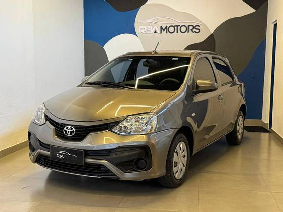 TOYOTA ETIOS 1.3 X 16V FLEX 4P MANUAL TOYOTA ETIOS 1.3 X 16V FLEX 4P MANUAL